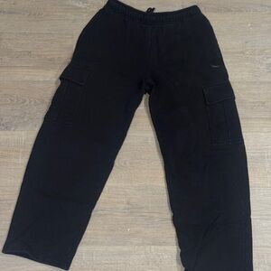 Aritzia TNA Cozy Fleece Cargo Sweatpants